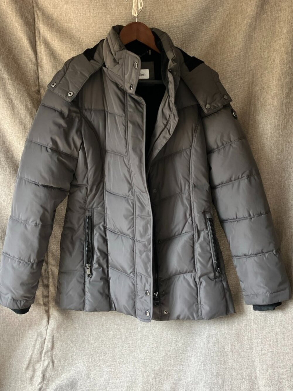 Calvin Klein Women's S Grey Lined Hooded Zip Puffer Jacket EUC